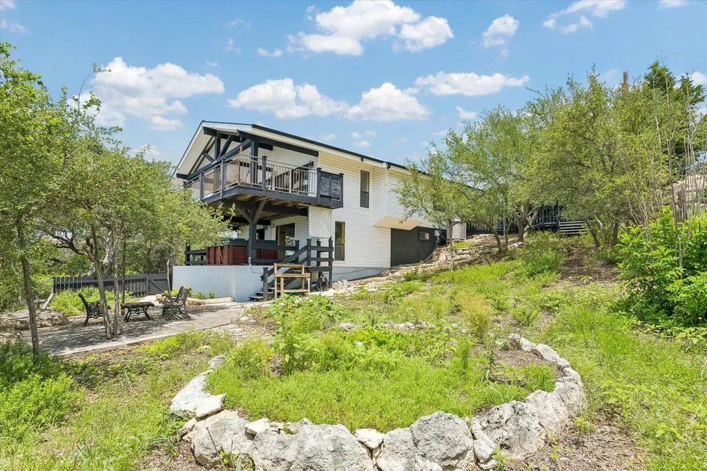 1203 Lakefield Canyon Lake TX 78133
