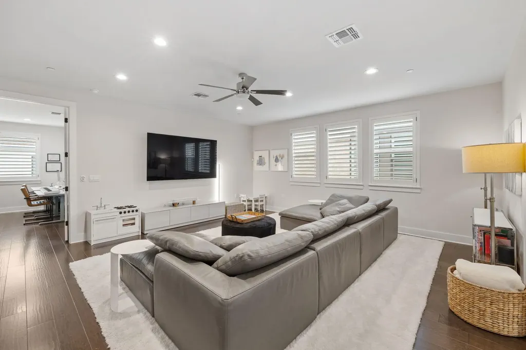 4205 Elevator Drive Austin TX 78731