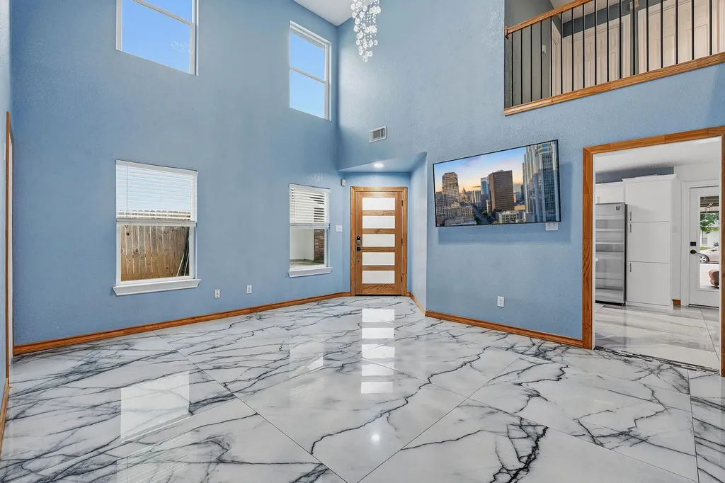 2133 Redwing Way Round Rock TX 78664