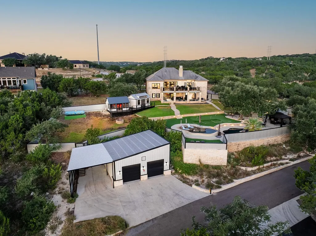 20516 Queen Bee Lane Spicewood TX 78669