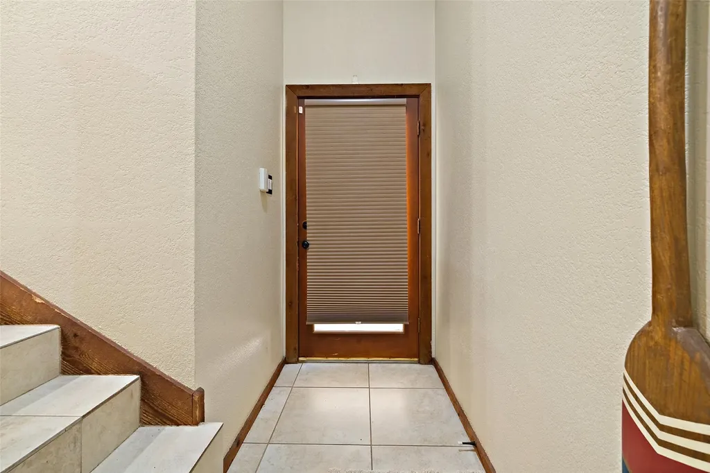 508 Harbor Drive Spicewood TX 78669