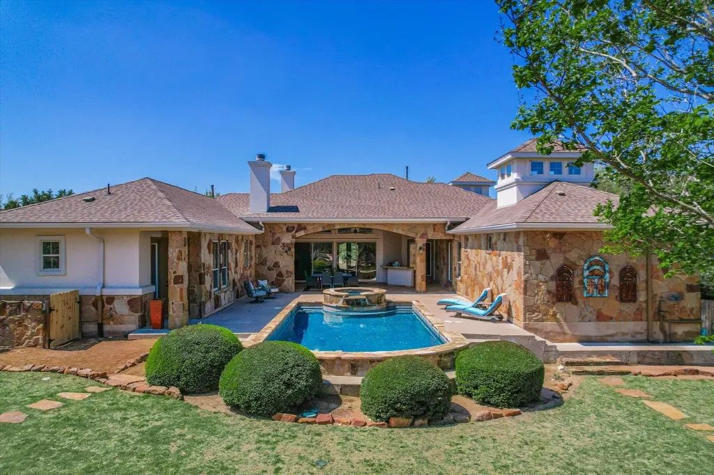 15086 Barrie Drive Austin TX 78734