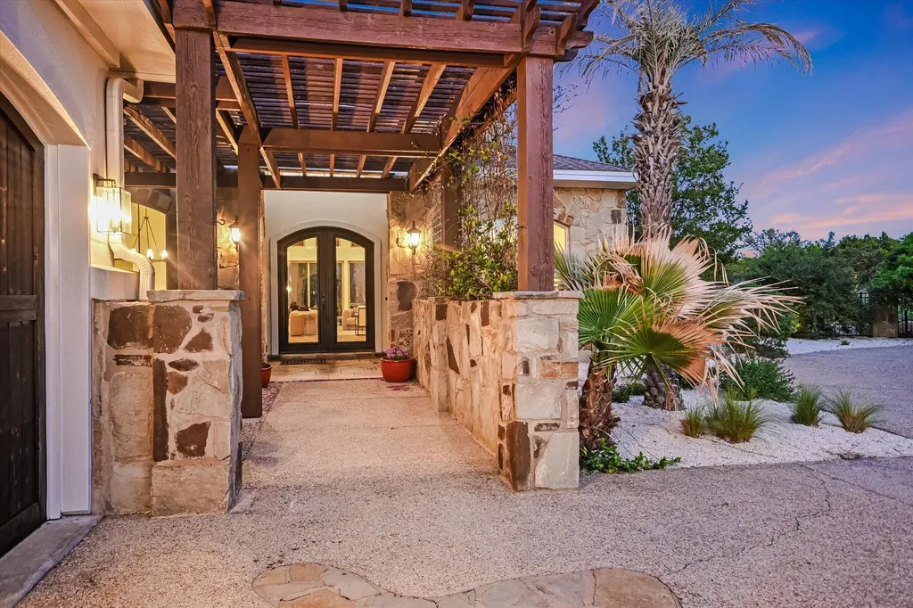 15086 Barrie Drive Austin TX 78734