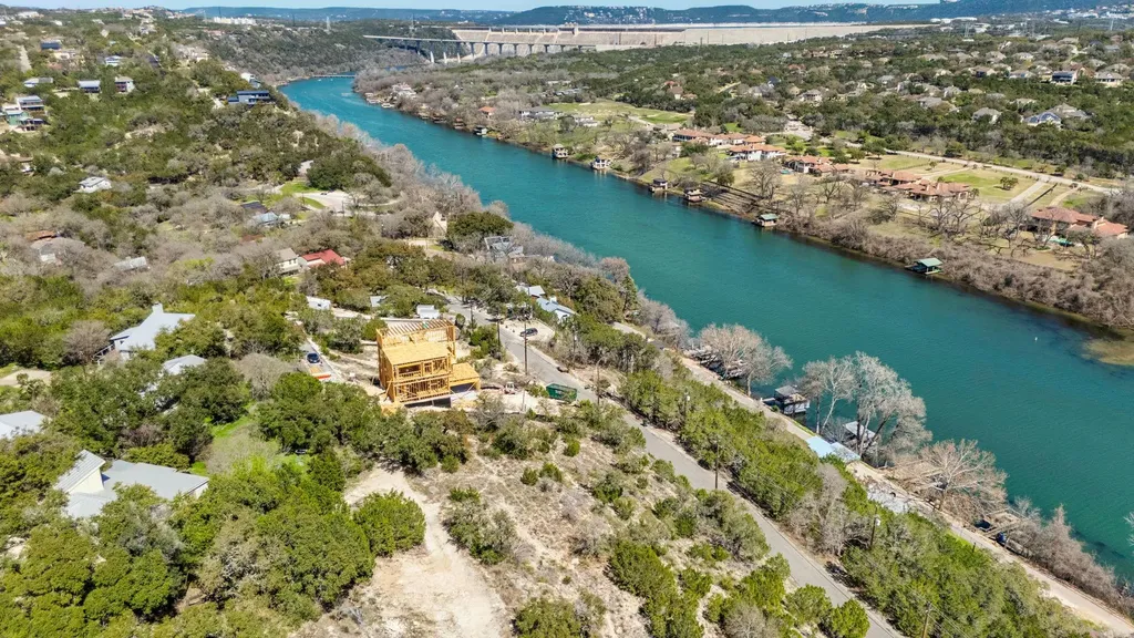 2400 Big Horn Drive Austin TX 78734