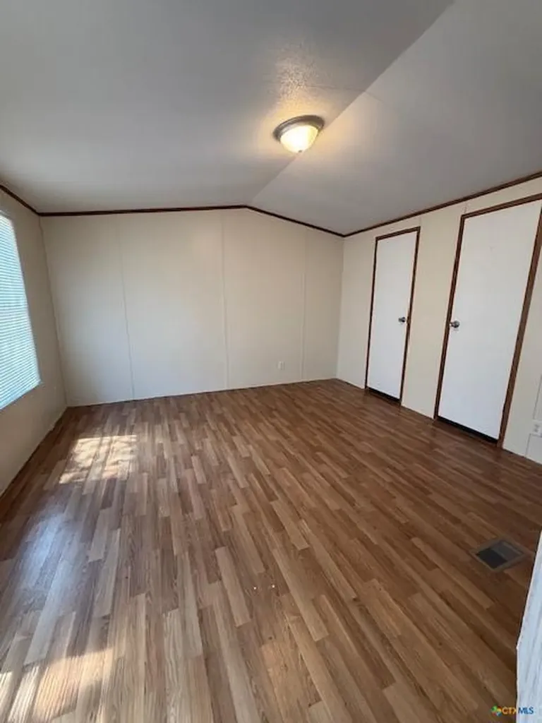 263 Hickory Hill Lane La Vernia TX 78121