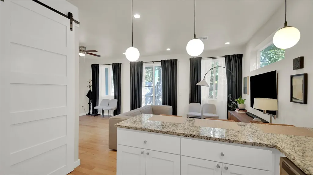 510 Blackson Avenue Austin TX 78752