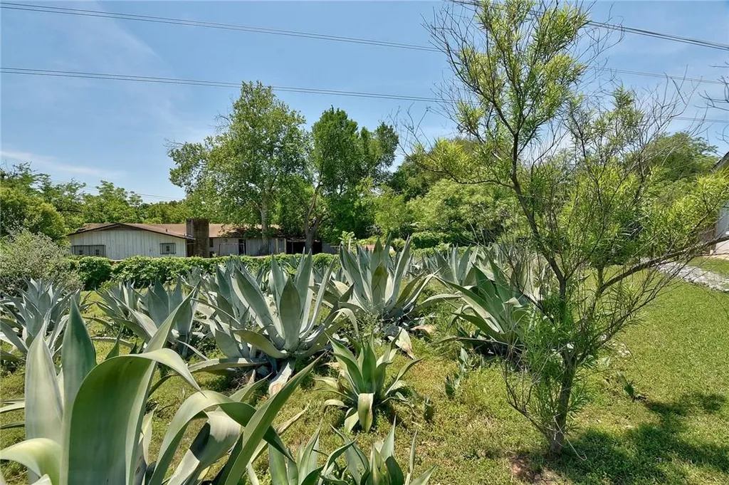 4804 Menchaca Road Austin TX 78745