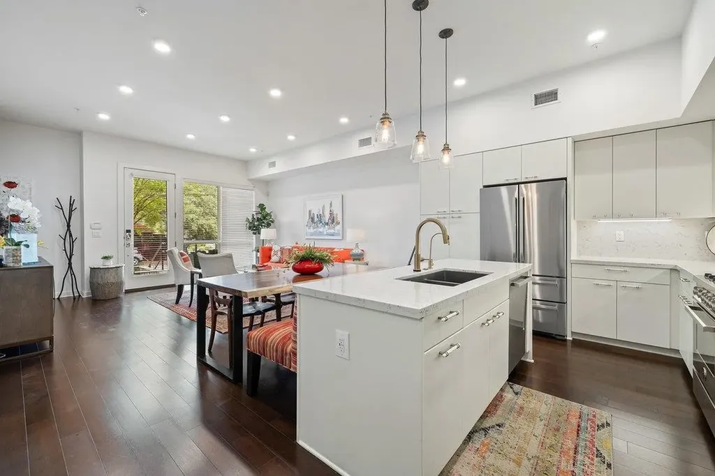 2003 Wilson Street Austin TX 78704