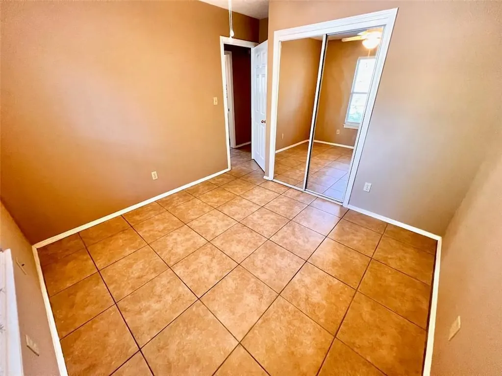916 E 37th Street Austin TX 78705