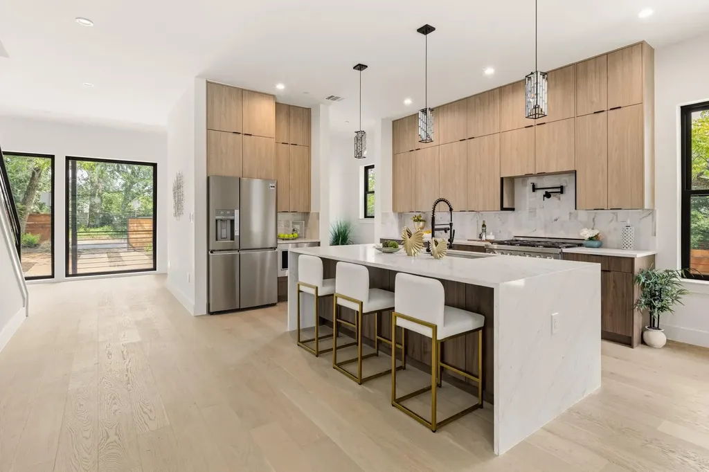 2300 Bluebonnet Lane Austin TX 78704