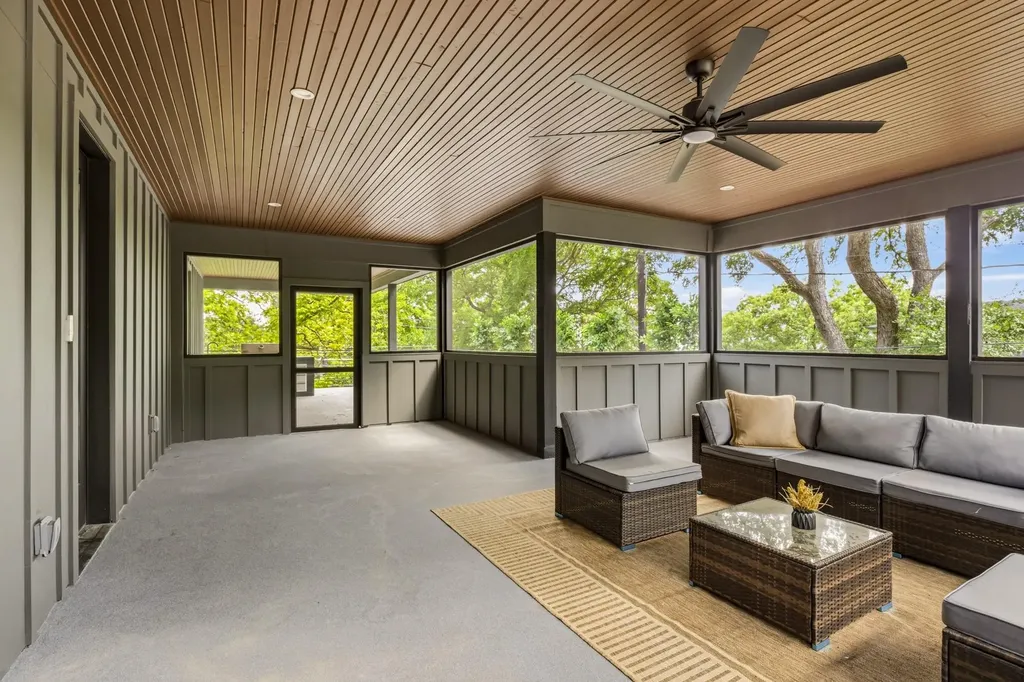 2300 Bluebonnet Lane Austin TX 78704