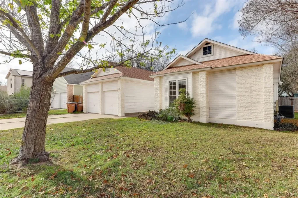 12606 Hunters Chase Drive Austin TX 78729