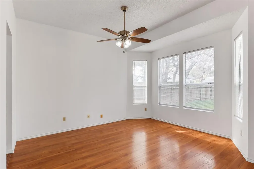 12606 Hunters Chase Drive Austin TX 78729