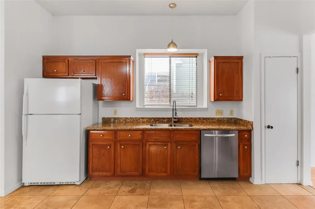 12606 Hunters Chase Drive Austin TX 78729