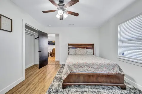 309 W Avenue H Avenue Jarrell TX 76537