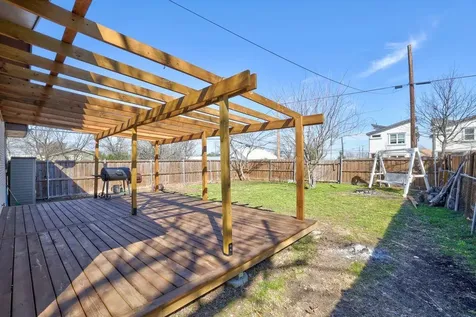 309 W Avenue H Avenue Jarrell TX 76537