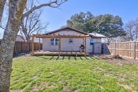 309 W Avenue H Avenue Jarrell TX 76537