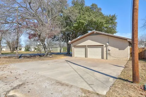 309 W Avenue H Avenue Jarrell TX 76537
