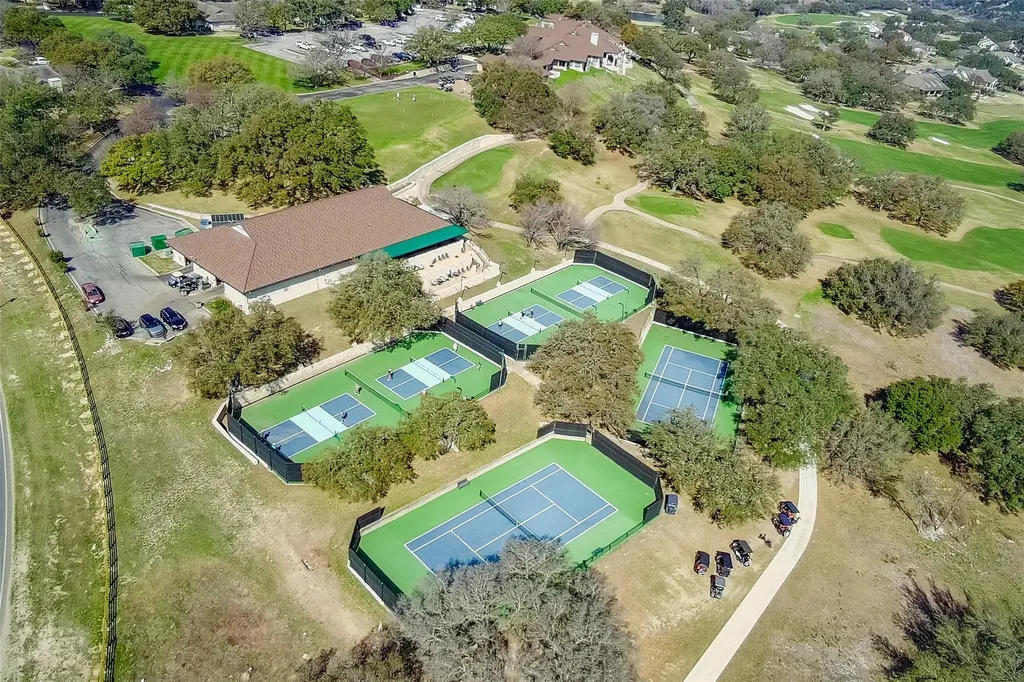 27113 Founders Place Spicewood TX 78669