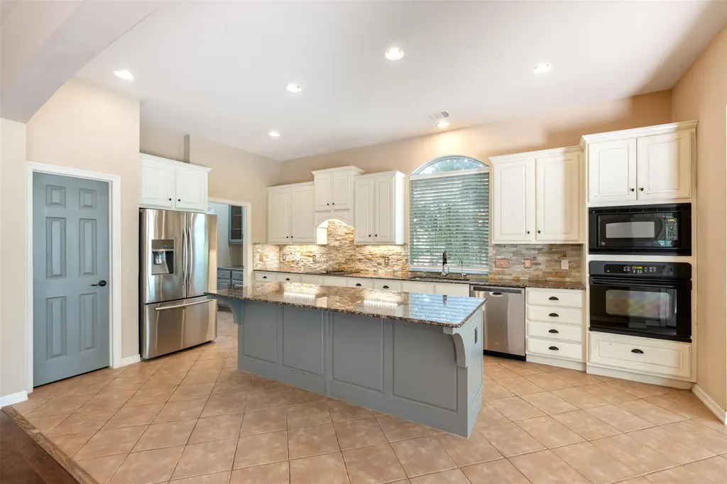2238 Fernspring Drive Round Rock TX 78665