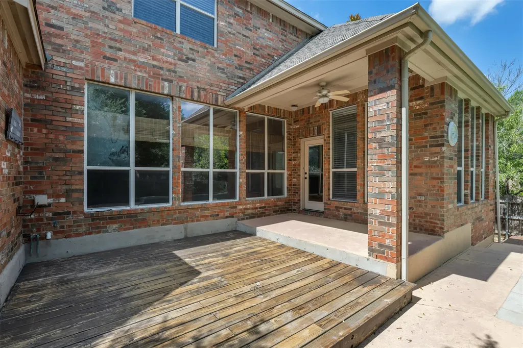 2238 Fernspring Drive Round Rock TX 78665