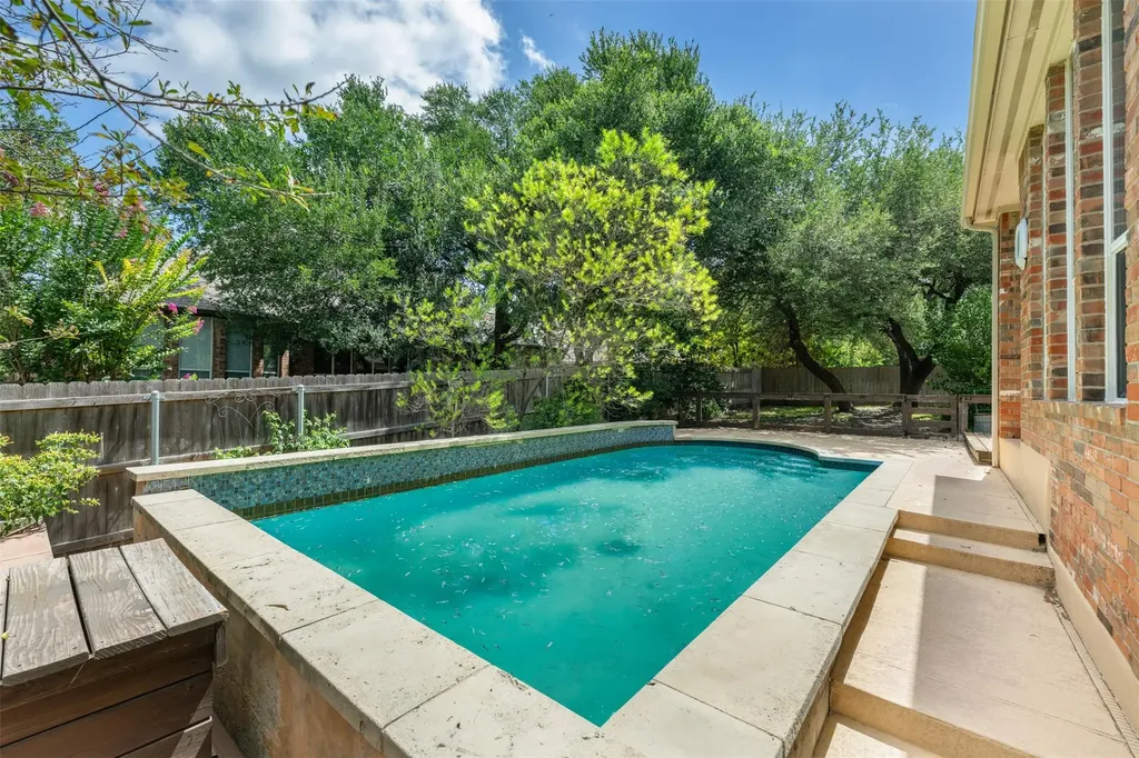 2238 Fernspring Drive Round Rock TX 78665