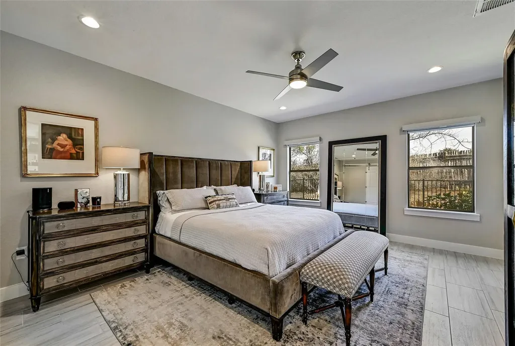 341 Sun Ray Horseshoe Bay TX 78657