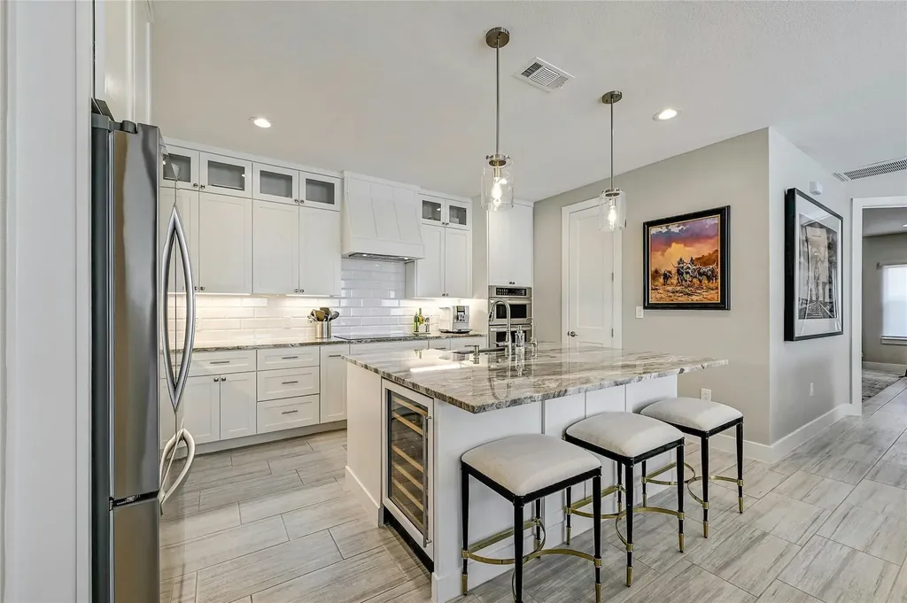 341 Sun Ray Horseshoe Bay TX 78657