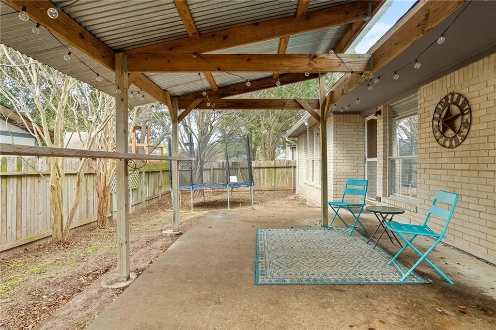 1707 Gnu Gap Round Rock TX 78664