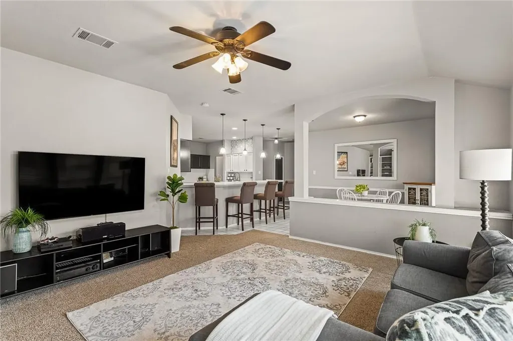 1707 Gnu Gap Round Rock TX 78664