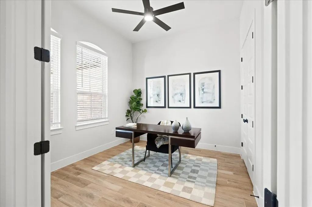 123 Seaside Sparrow Way Kyle TX 78640