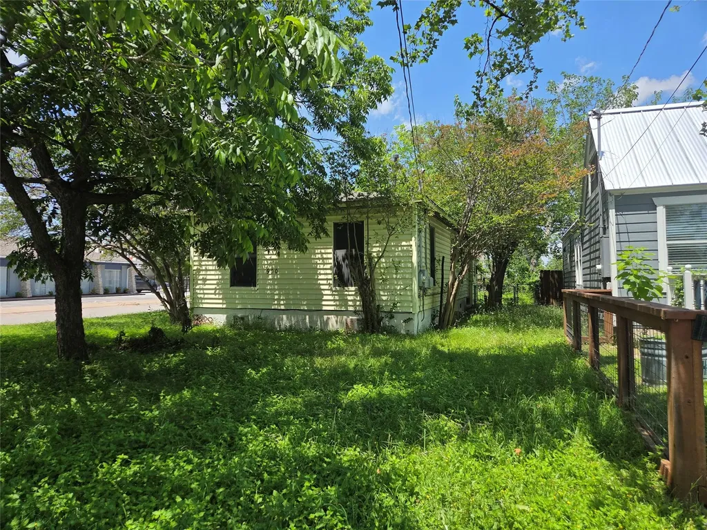 900 E 53rd Street Austin TX 78751