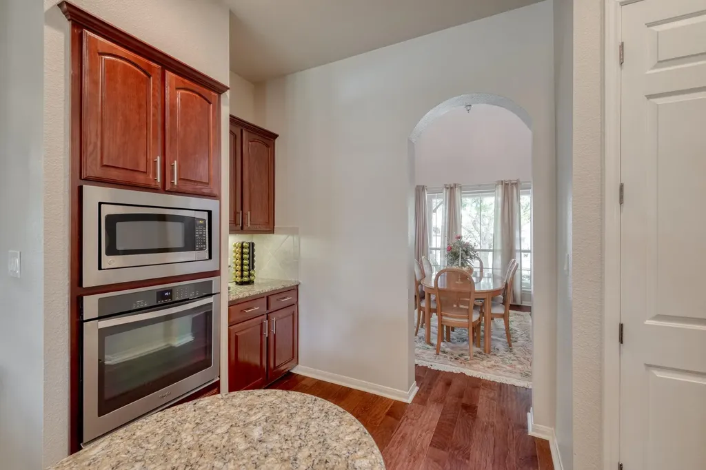 3104 Luminoso Lane E Round Rock TX 78681