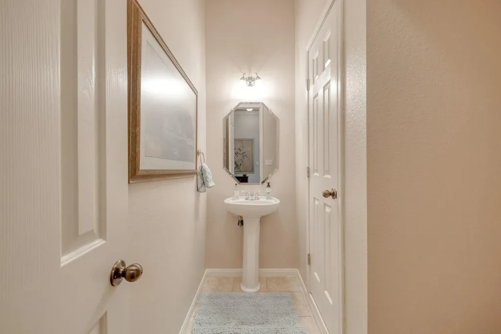 3104 Luminoso Lane E Round Rock TX 78681
