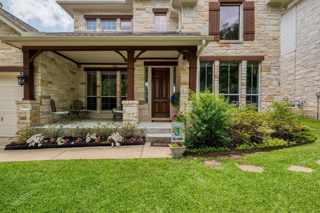 3104 Luminoso Lane E Round Rock TX 78681