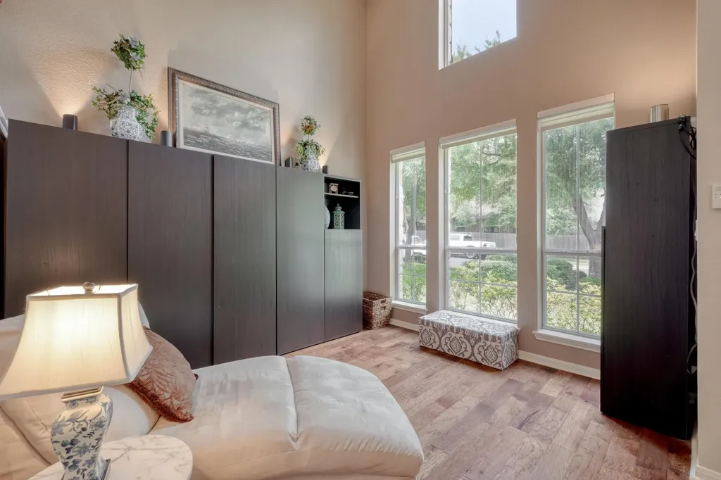 3104 Luminoso Lane E Round Rock TX 78681