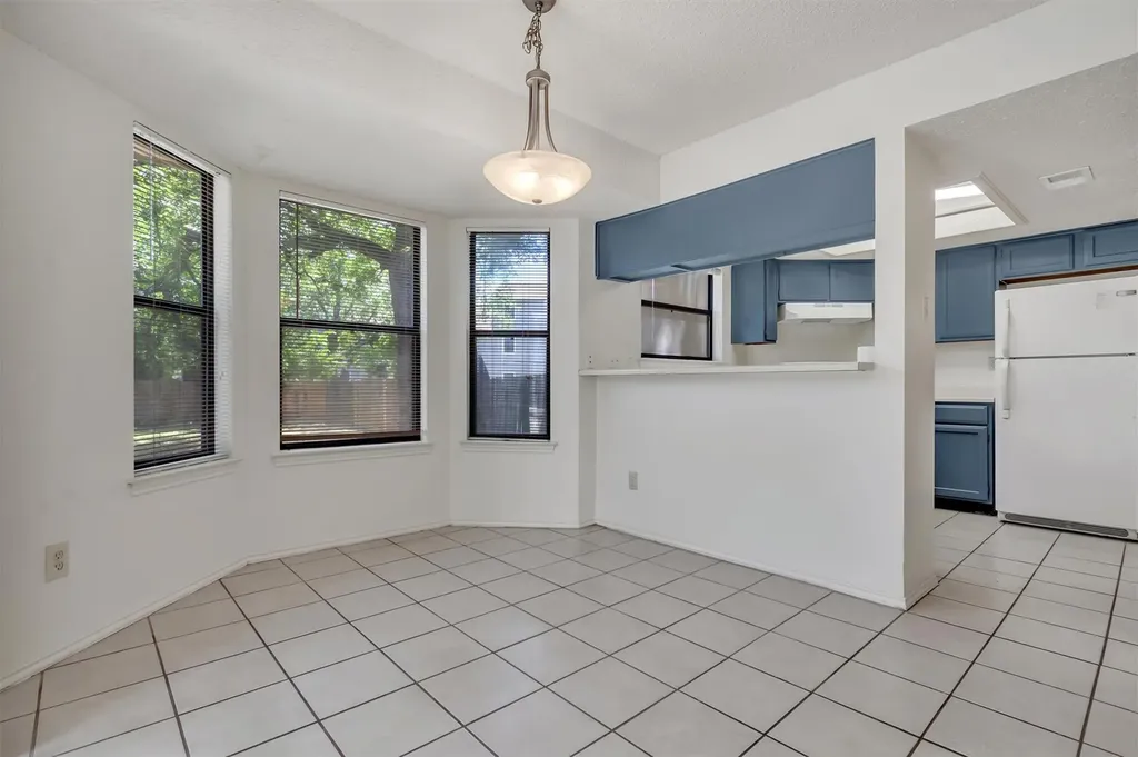 7802 Topawa Cove Austin TX 78729