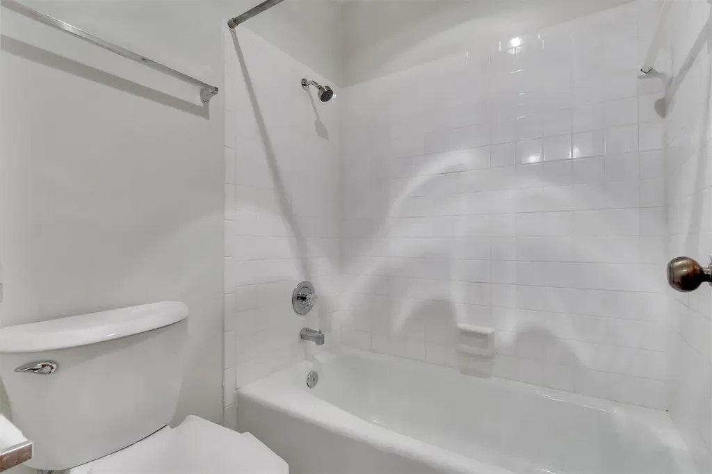 7802 Topawa Cove Austin TX 78729