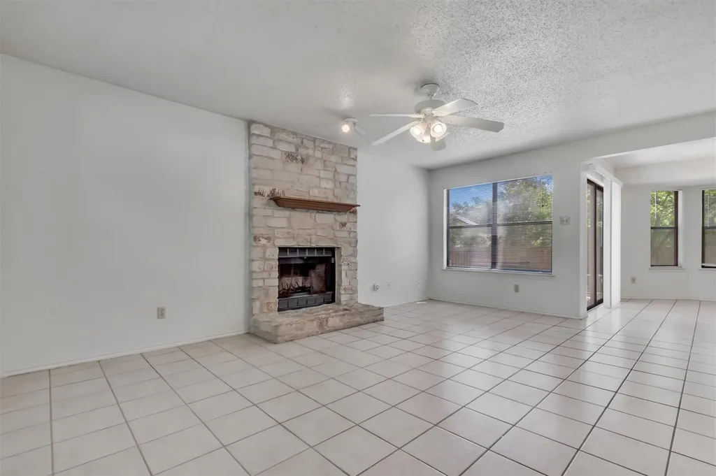 7802 Topawa Cove Austin TX 78729