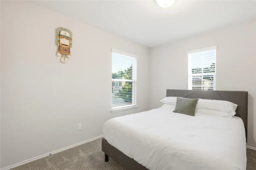 1050 Kenney Fort Crossing Round Rock TX 78665