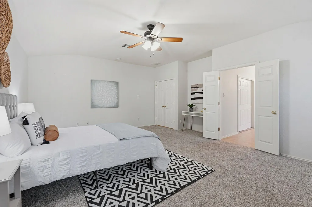 10504 Beard Avenue Austin TX 78748