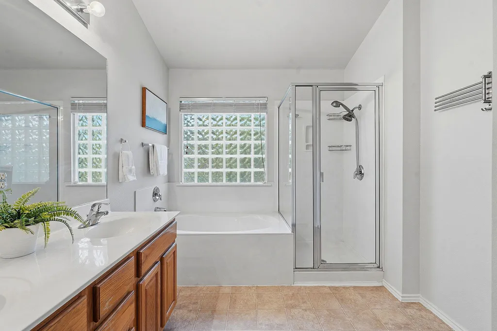 10504 Beard Avenue Austin TX 78748