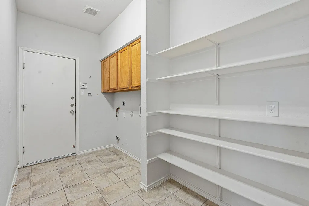 10504 Beard Avenue Austin TX 78748