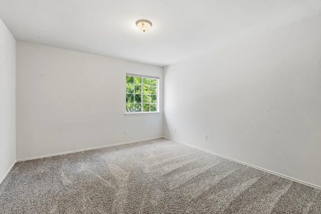 10504 Beard Avenue Austin TX 78748