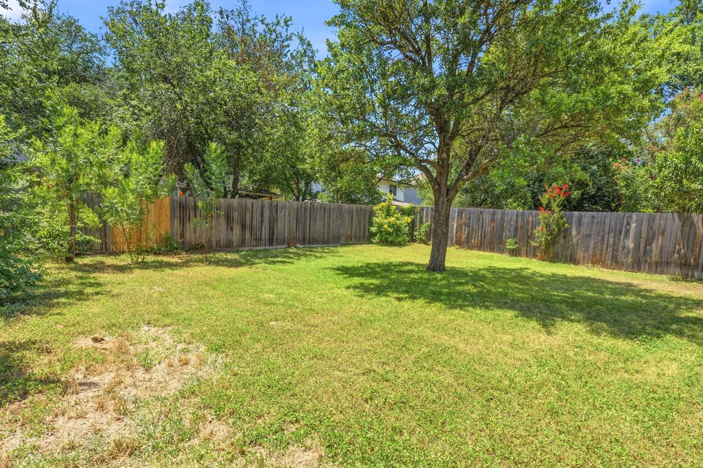 10504 Beard Avenue Austin TX 78748