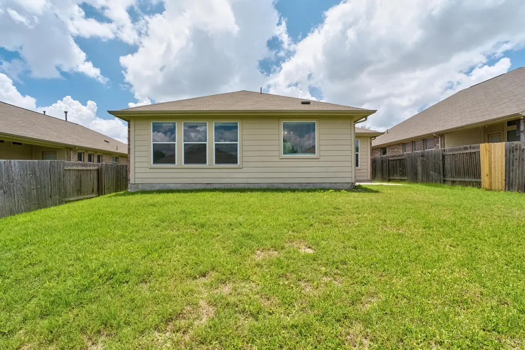 217 Strawberry Blonde Drive Buda TX 78610
