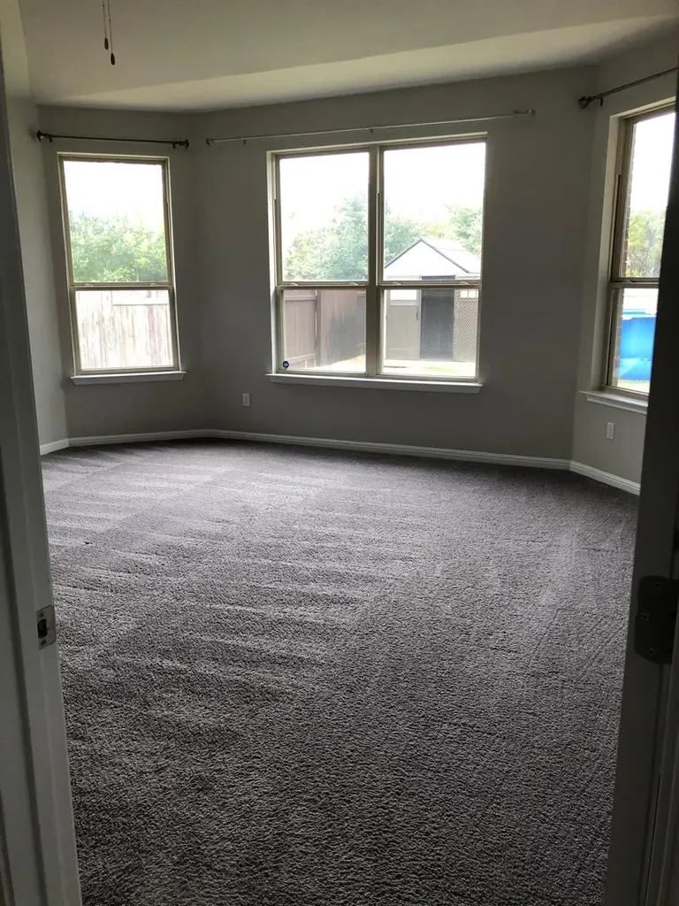1052 Myrna Bend Leander TX 78641