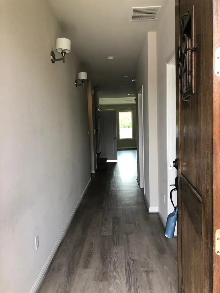 1052 Myrna Bend Leander TX 78641