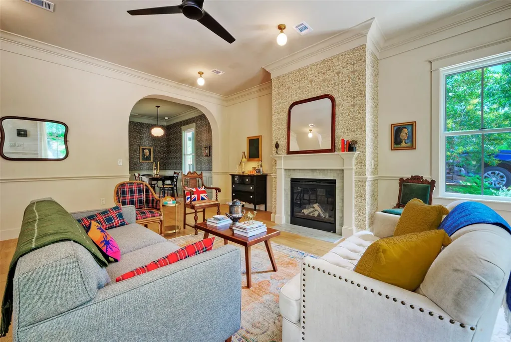 3309 Larry Lane Austin TX 78722