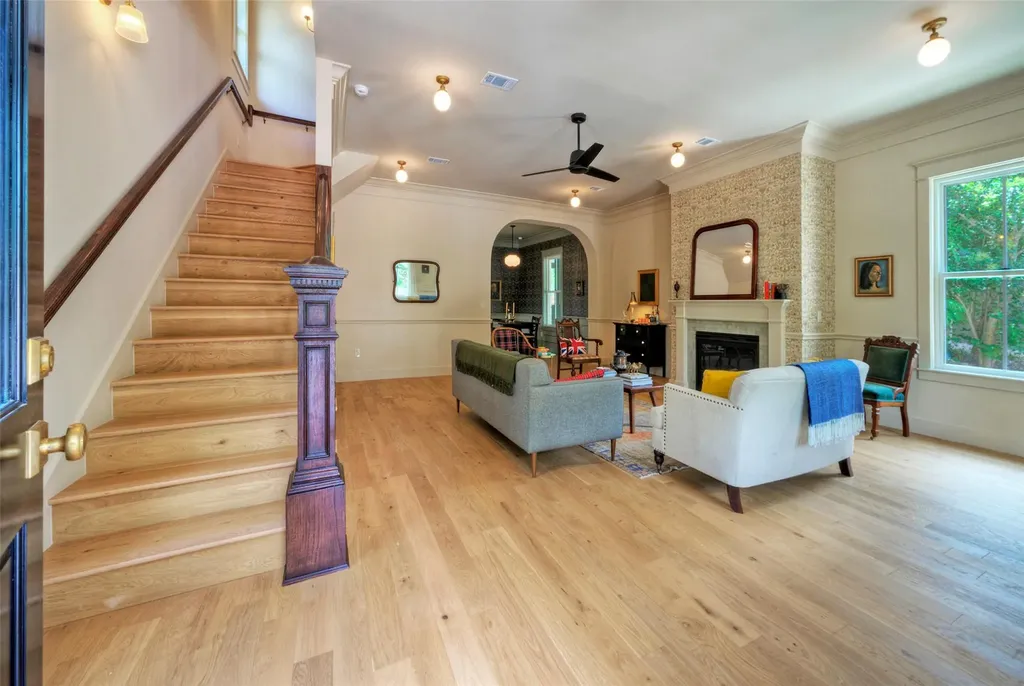 3309 Larry Lane Austin TX 78722